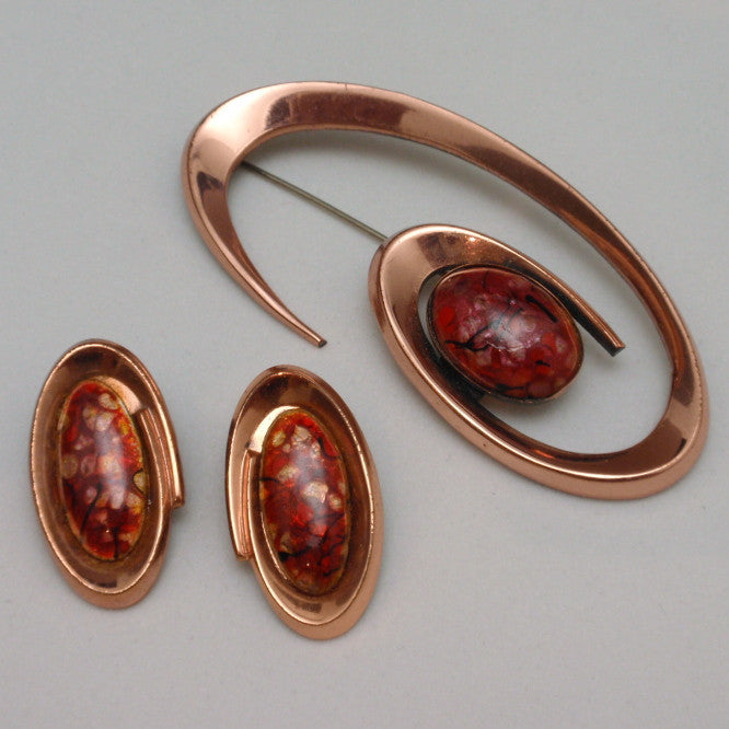 Forbidden Fruit Pin & Earrings Set Rhinestones Lucite Oranges Vintage –  World of Eccentricity & Charm